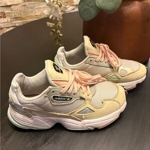 Adidas Originals Falcon Chunky Sneakers Beige Pink Women’s Size 6